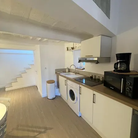 Magnifique Duplex Vieil Antibes Apartment Exterior photo